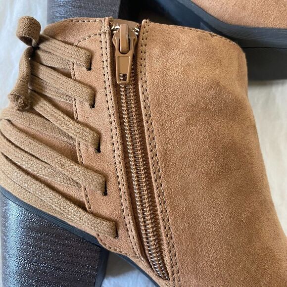 Indigo Rd. Western Boho Tan Suede Round Toe Womens Ankle Booties Size 6.5M - Picture 5 of 10